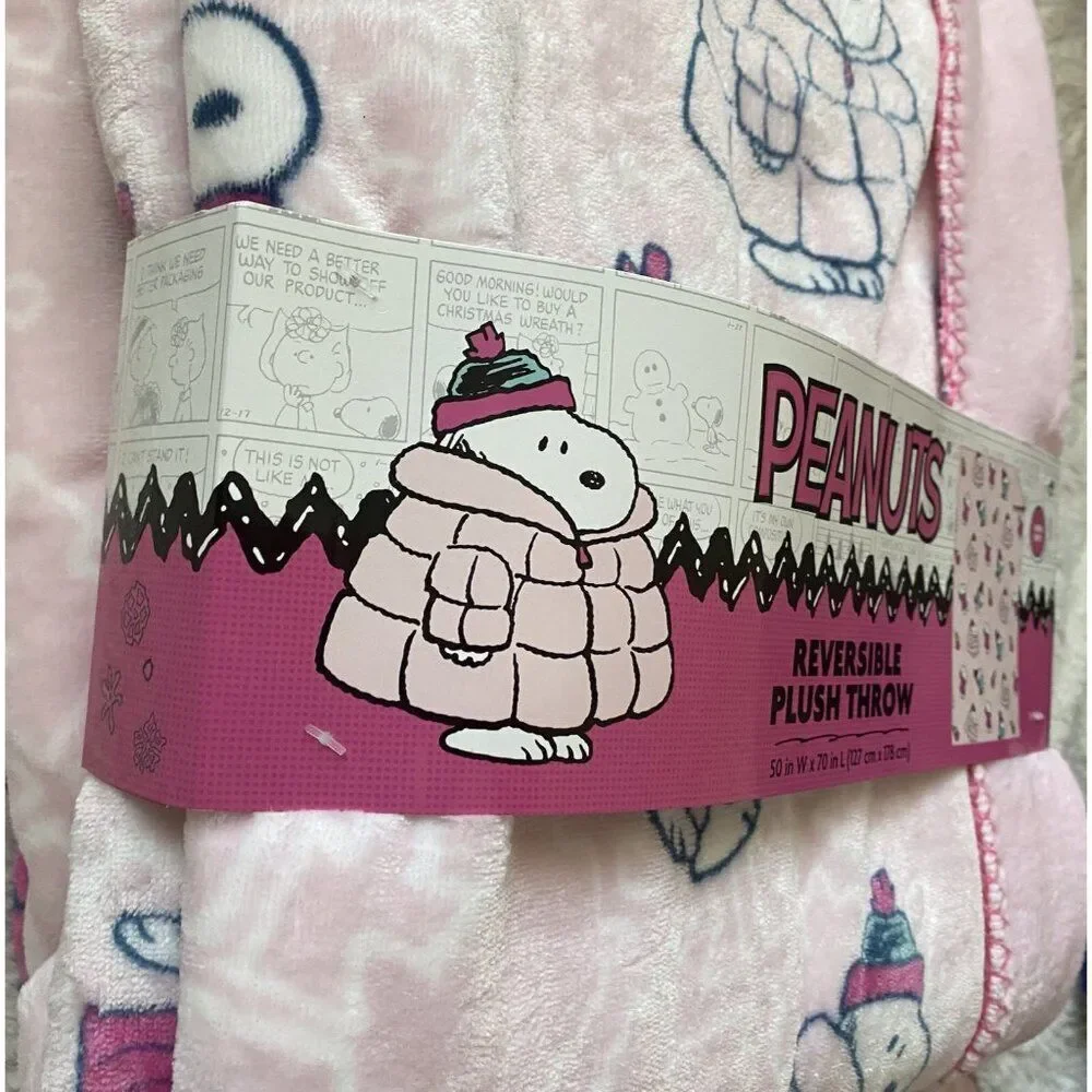 Peanuts Snoopy Woodstock Puffer Jacket Puffy Coat Throw Blanket 50‎ X 70” Pink